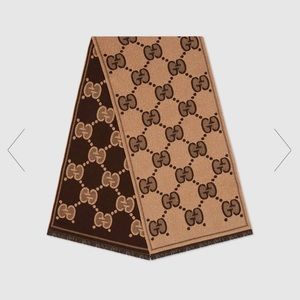 Gucci GG Wool Jacquard Scarf